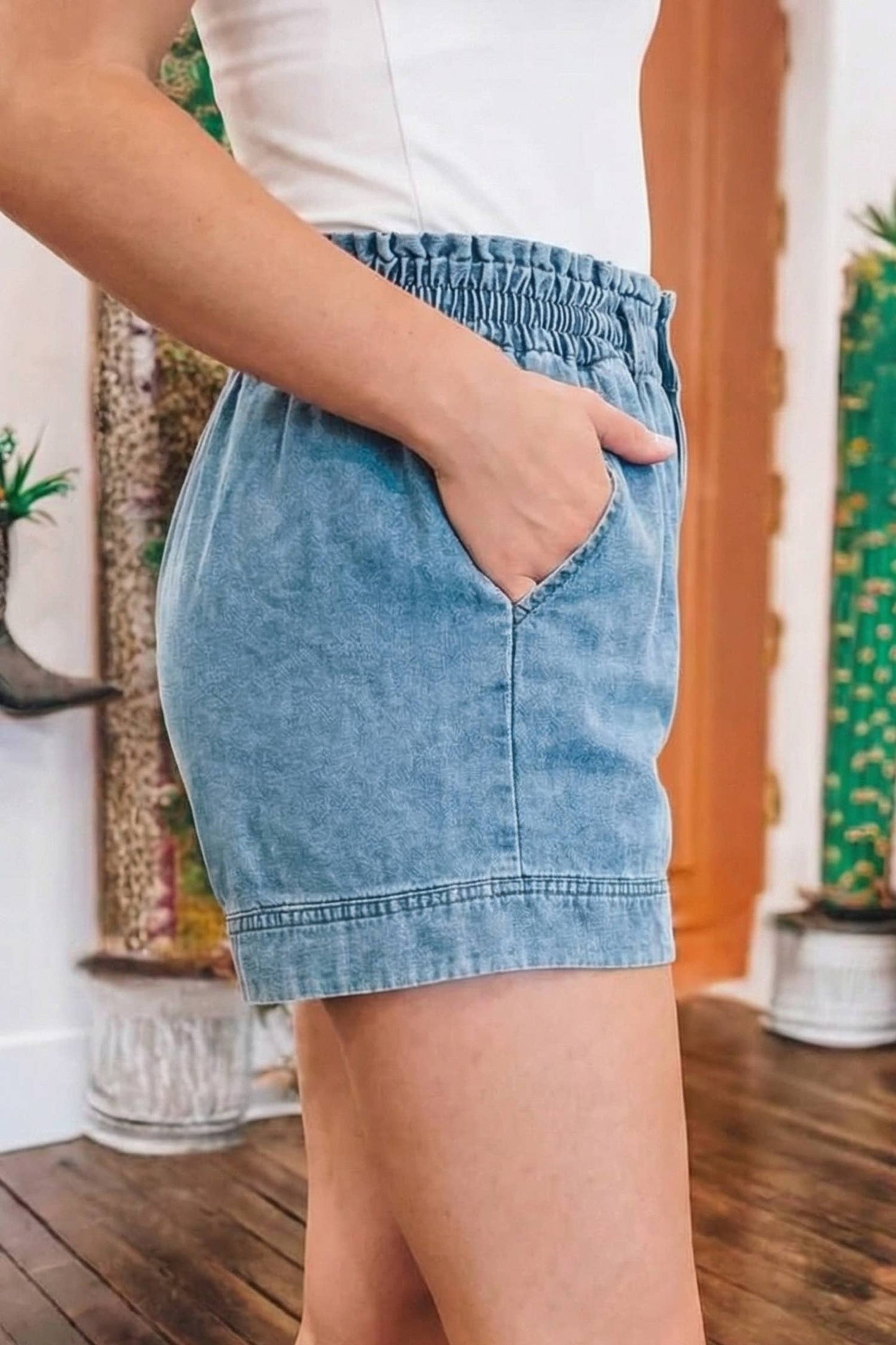Fashion Casual Dusk Blue Smocked Elastic Waist Denim Shorts