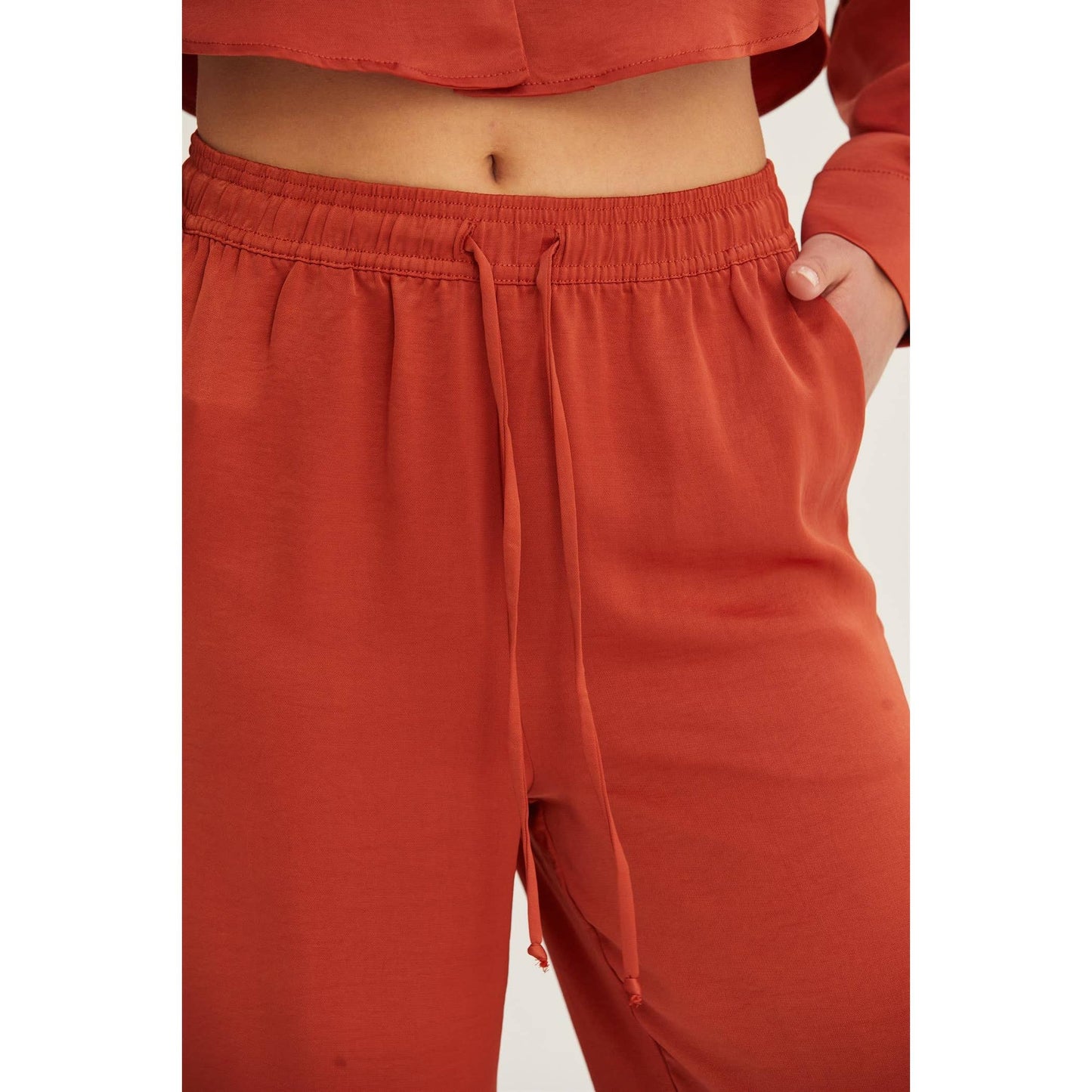 DZ24F305-RELAXED DRAWSTRING WAIST PANTS