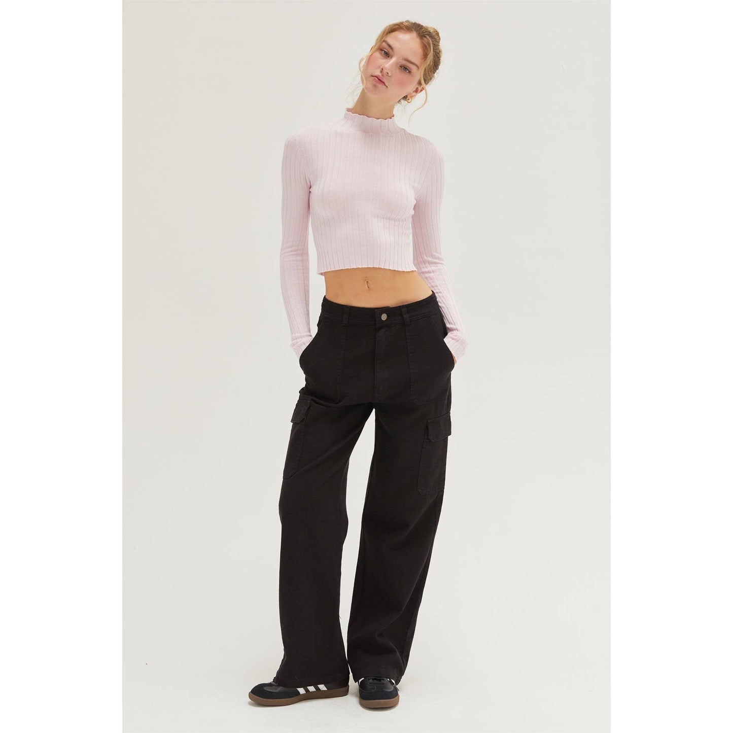 DZ24E451-MOCK NECK RIBBED KNIT CROP TOP