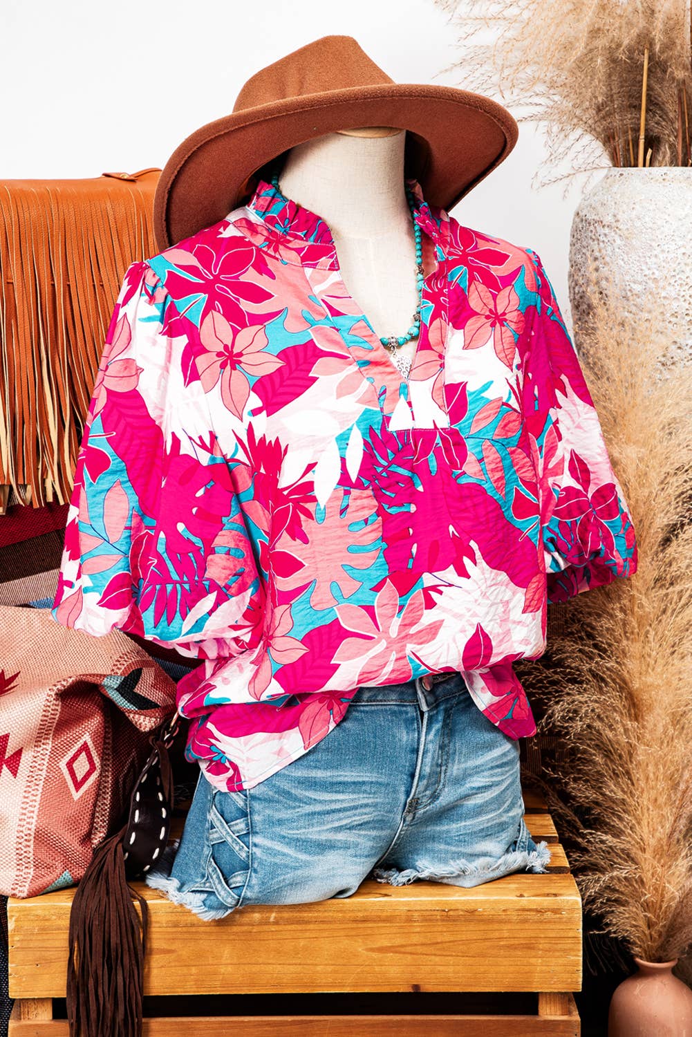 Fashion-W Tropical Plant Printed V Neck Puff Sleeve Blouse