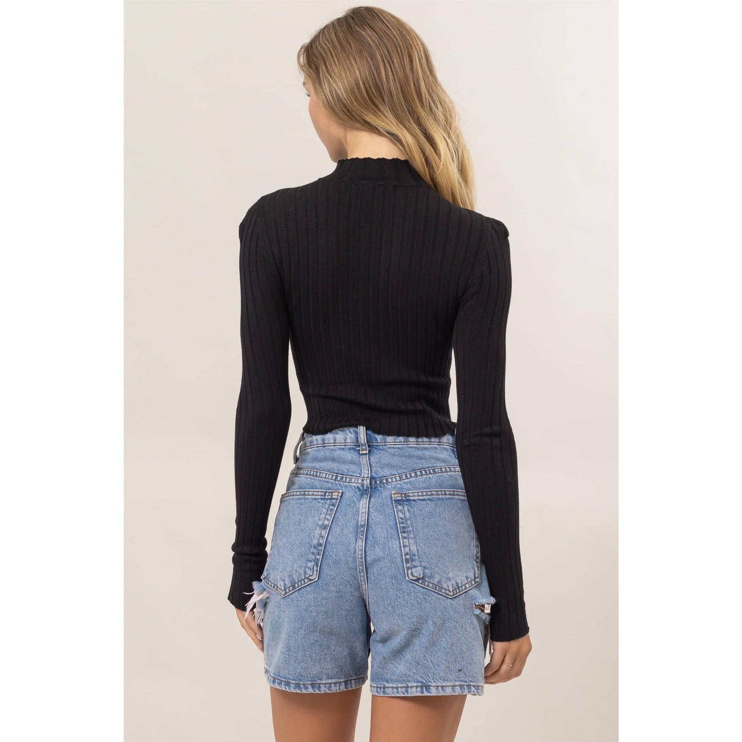 DZ24E451-MOCK NECK RIBBED KNIT CROP TOP