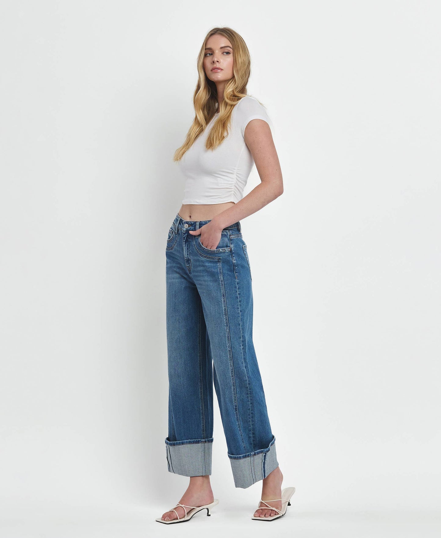 SUPER HIGH RISE CUFFED BAGGY WIDE JEANS F5856