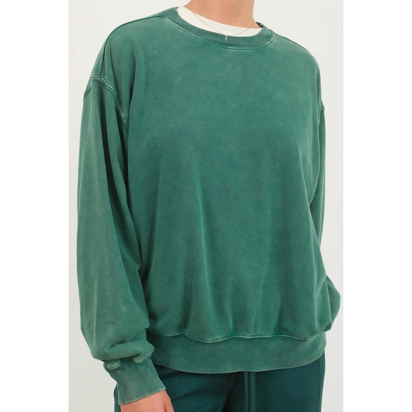DZ24E438-Drop Shoulders Crew Neck Sweatshirt