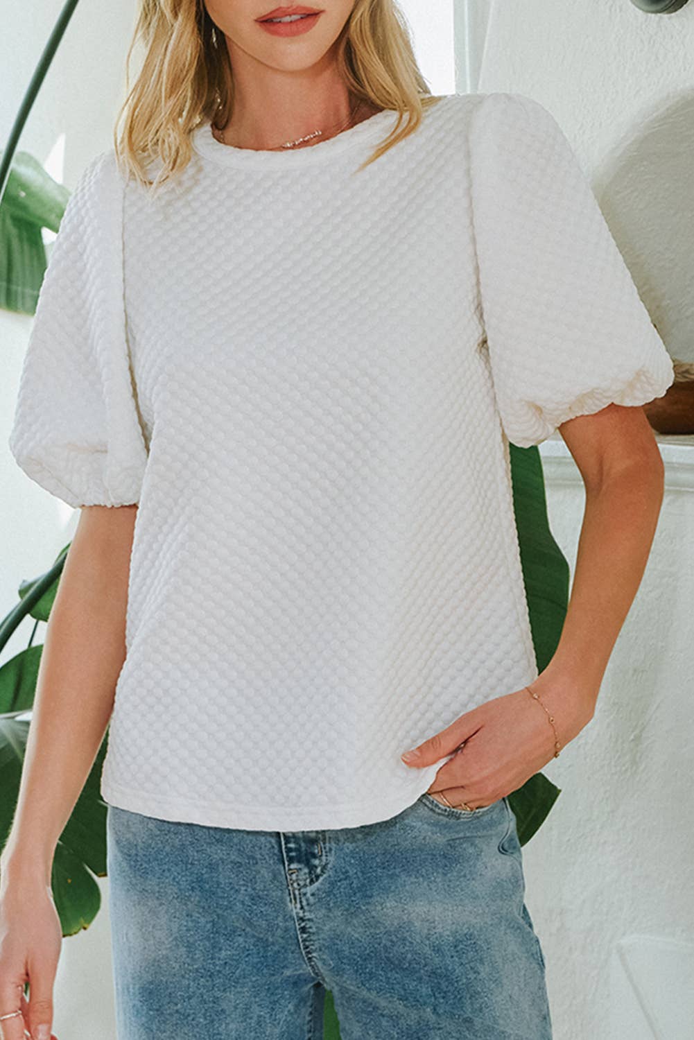 Fashion-W Textured O Neck Puff Sleeve Blouse