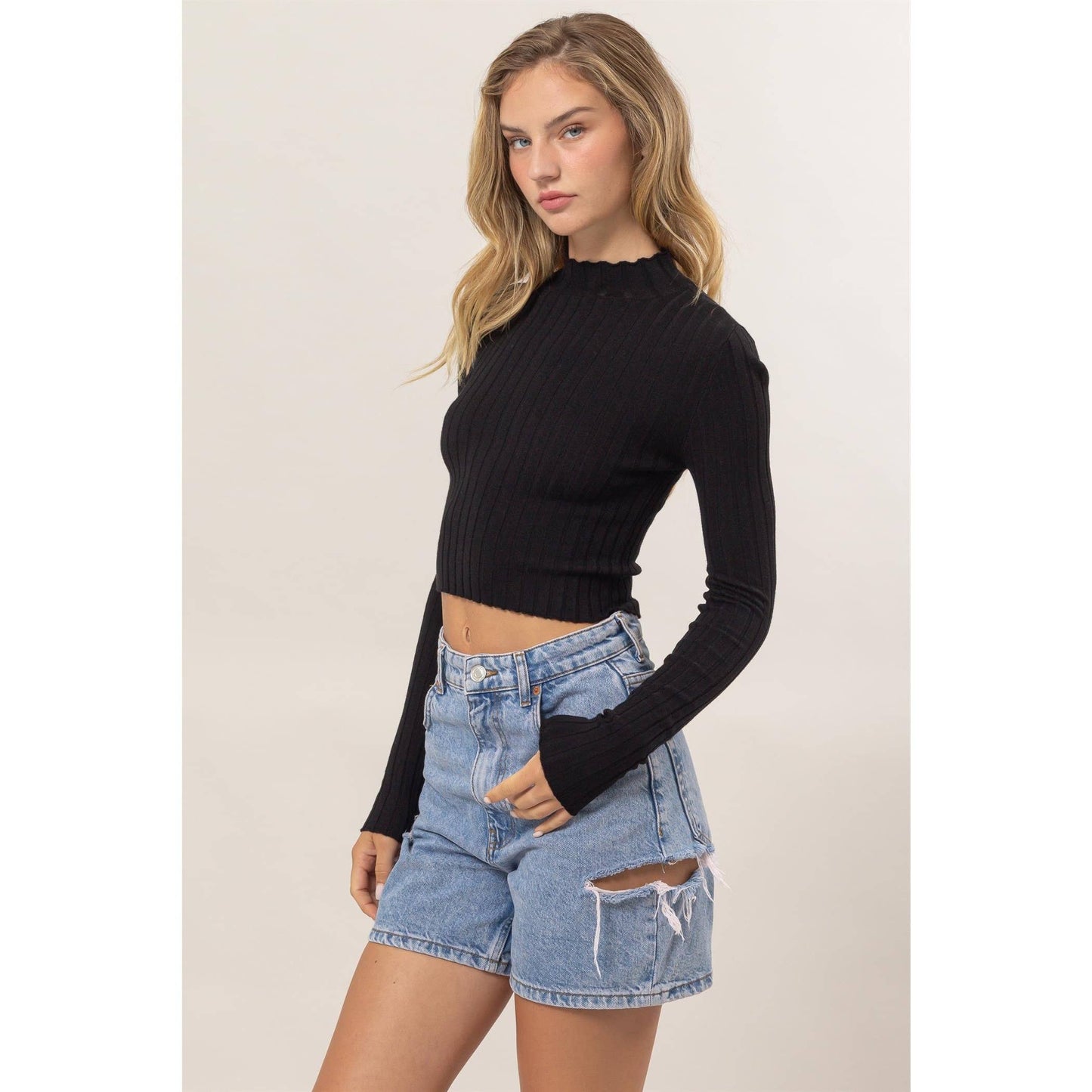 DZ24E451-MOCK NECK RIBBED KNIT CROP TOP