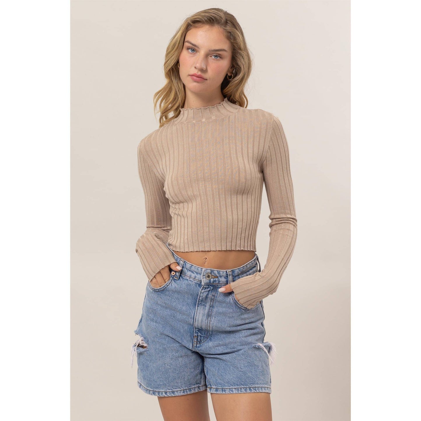 DZ24E451-MOCK NECK RIBBED KNIT CROP TOP
