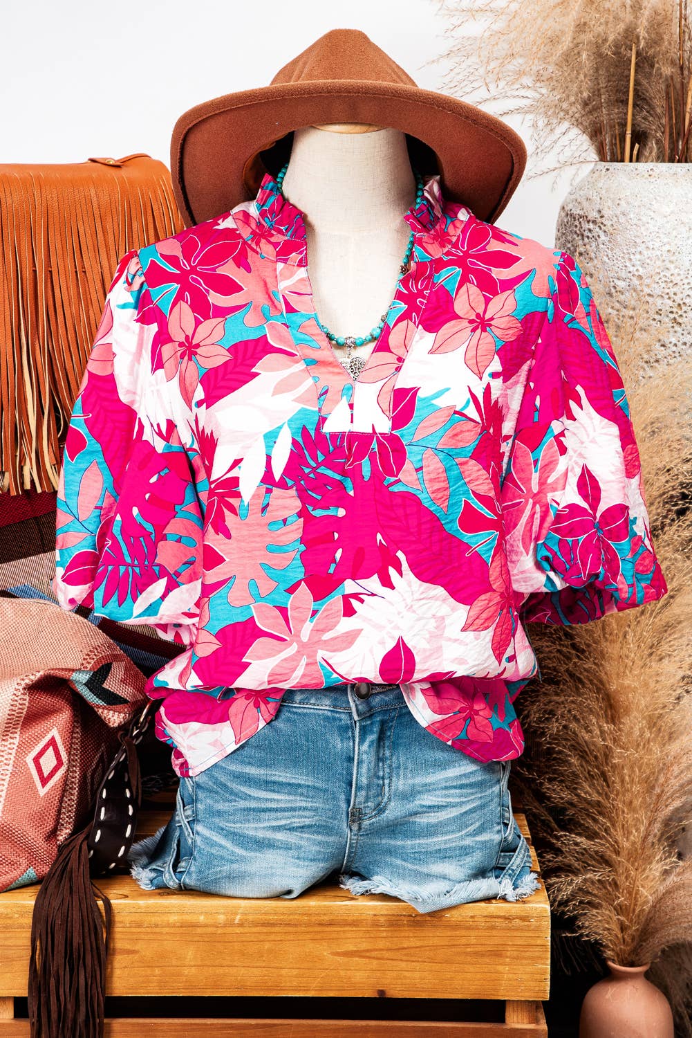 Fashion-W Tropical Plant Printed V Neck Puff Sleeve Blouse