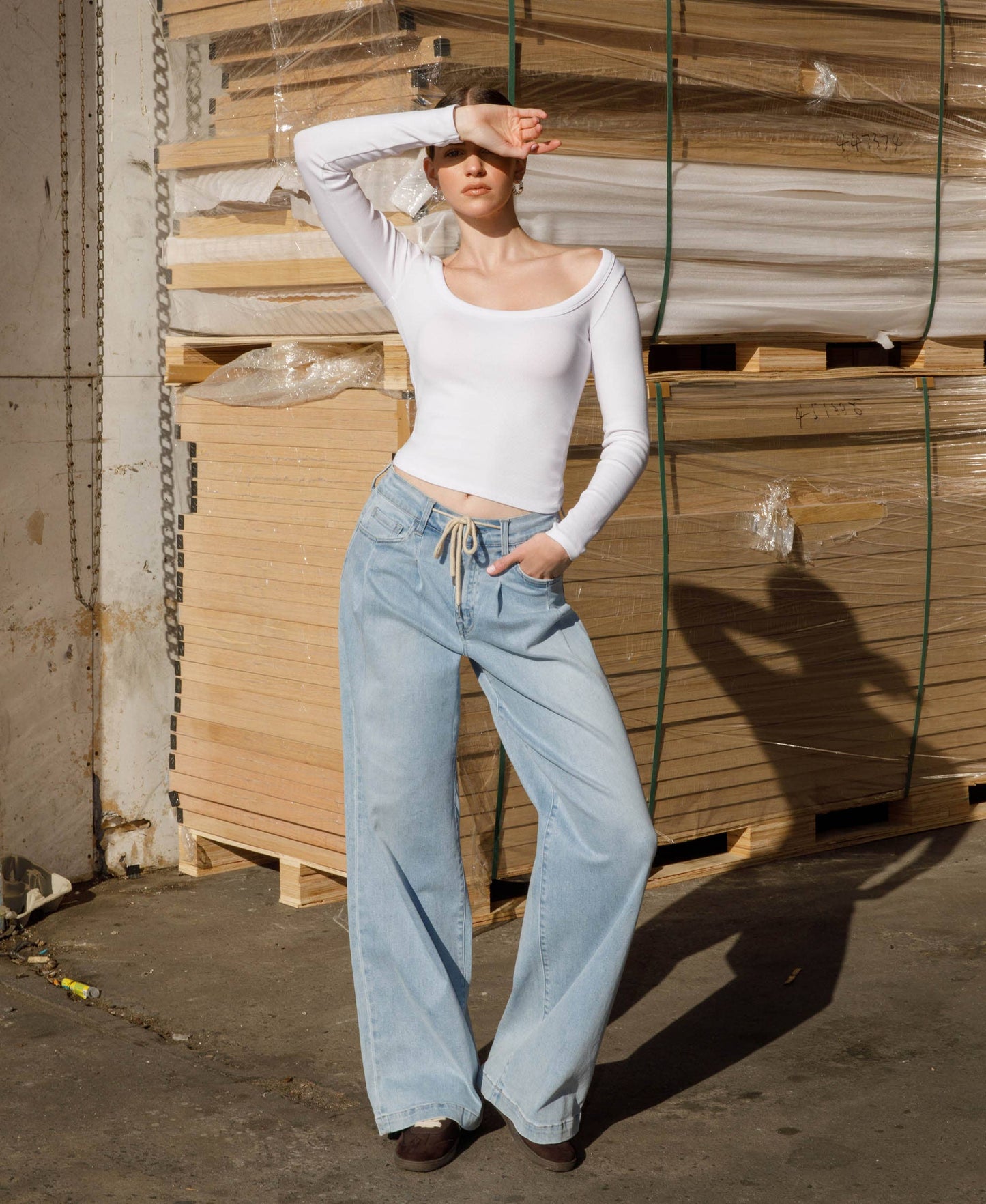 SUPER HIGH RISE DRAWCORD ELASTIC WB WIDE LEG JEANS F6099