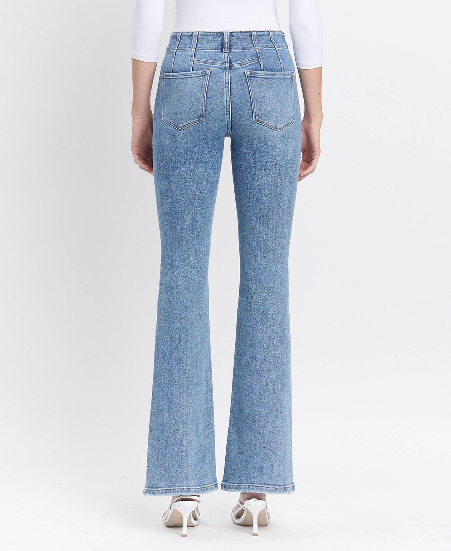 HIGH RISE FRONT POCKET W DART DETAIL FLARE JEANS F5510