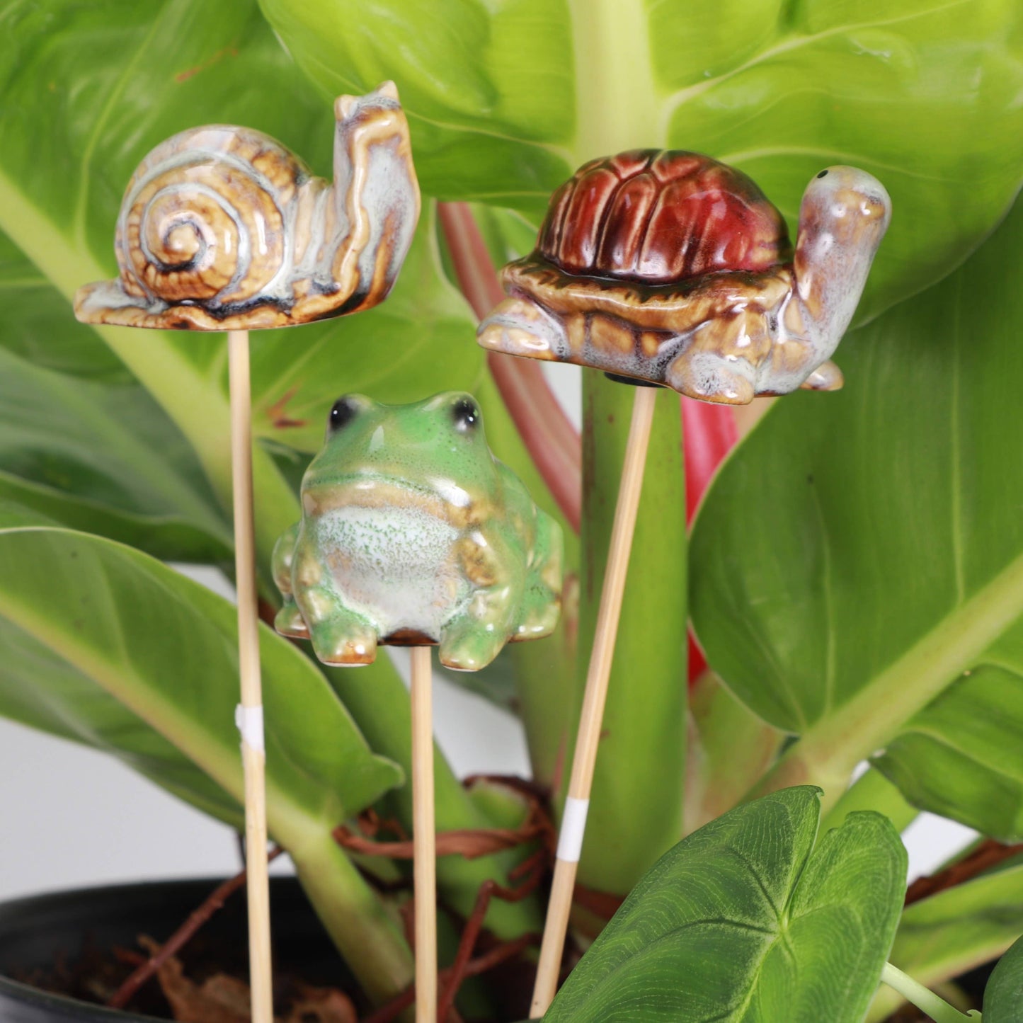 Garden Friends Pottery Plant Pick - 9" Height