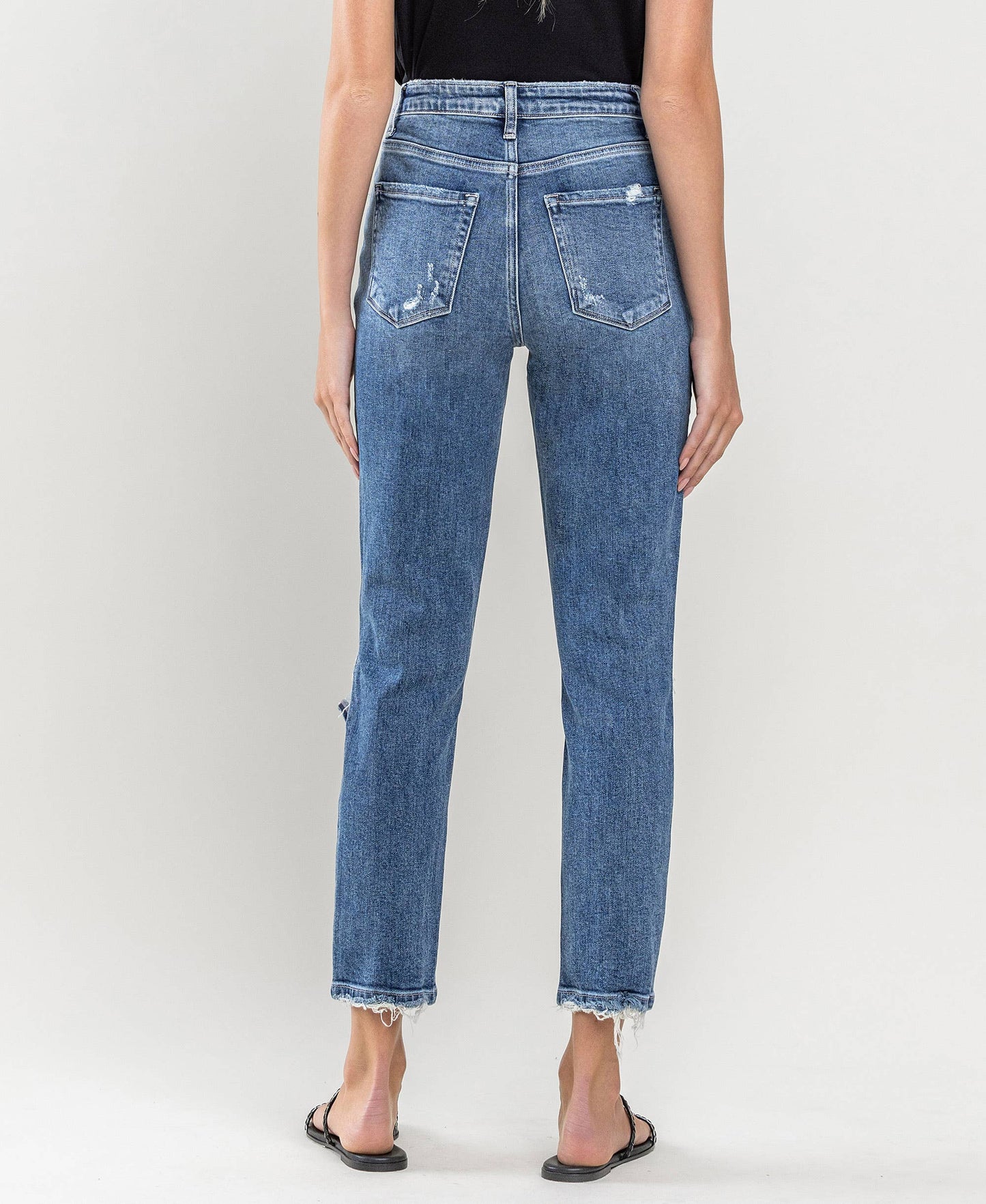 SUPER HIGH RISE DISTRESSED MOM JEANS F4134